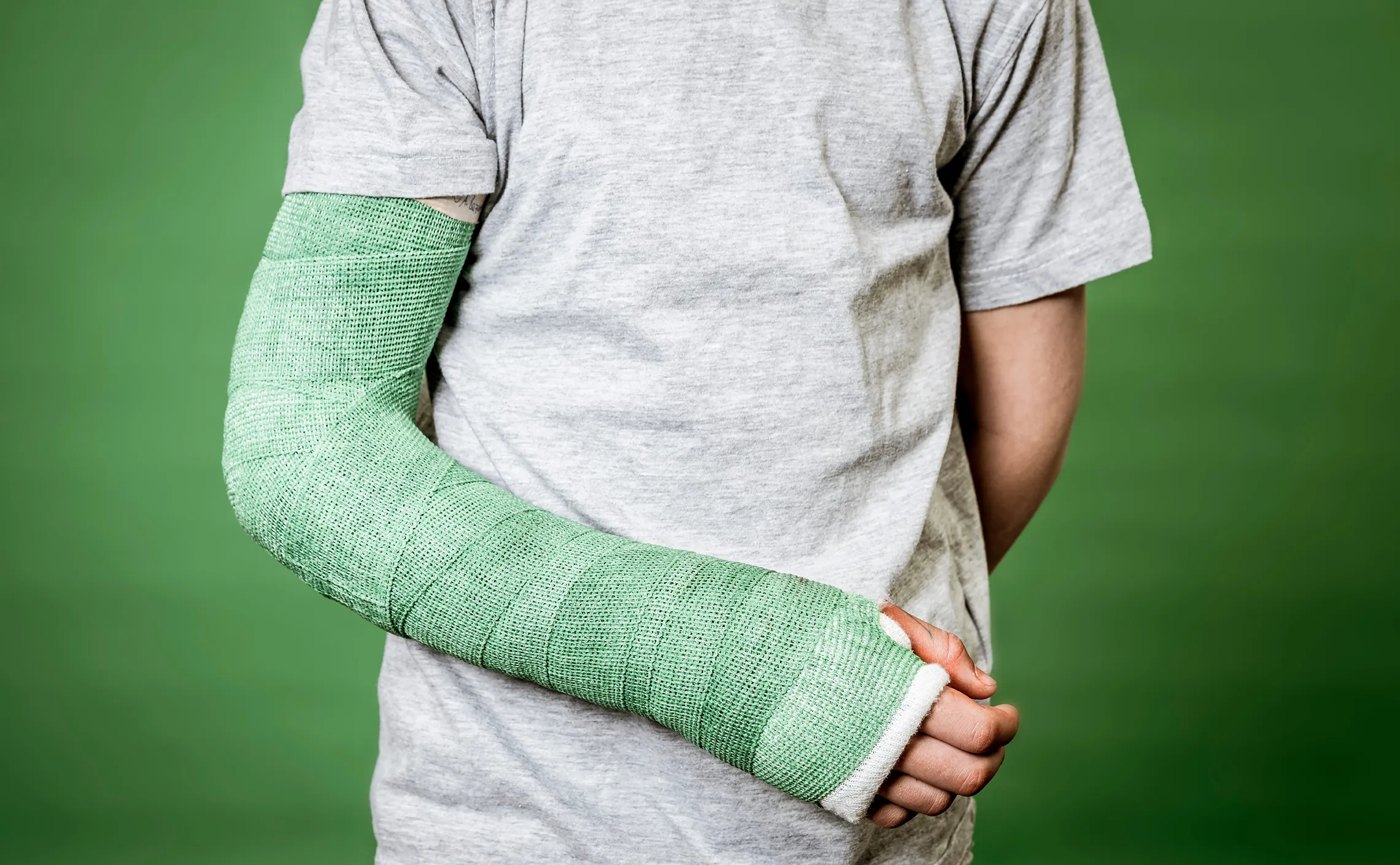 About Casting and Bracing In Children and Adolescents, image size:2281x1409